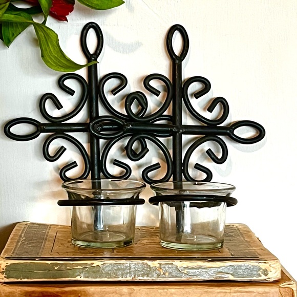 Rustic Cast Iron Tea Light Holders, SET/2 - Picture 5 of 5